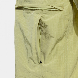 CHAQUETA CON CAPUCHA MIMETIC VERDE