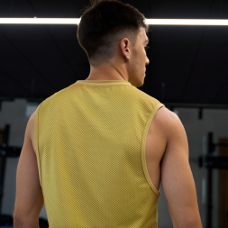 CAMISETA SIN MANGAS INDOOR GYM VERDE