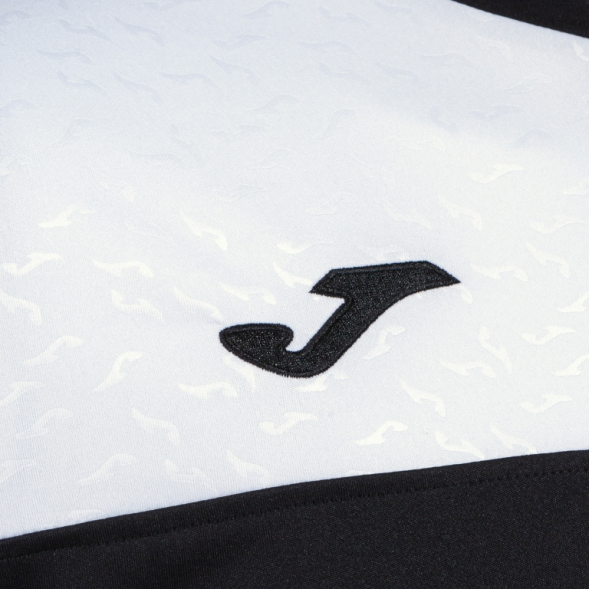 CAMISETA MANGA CORTA CREW V NEGRO ROJO