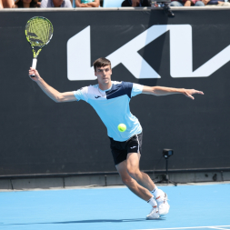 CAMISETA MANGA CORTA CREW V CELESTE MARINO